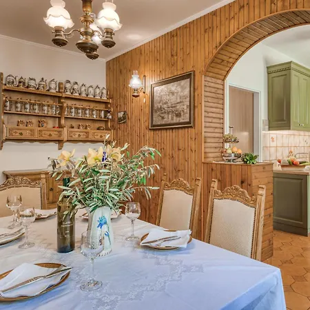 Apartman Valy By Interhome