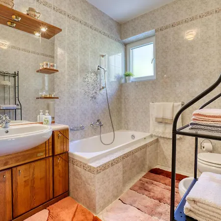 Valy By Interhome Apartman
