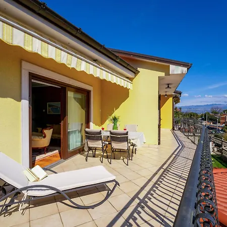 Apartament Valy By Interhome *