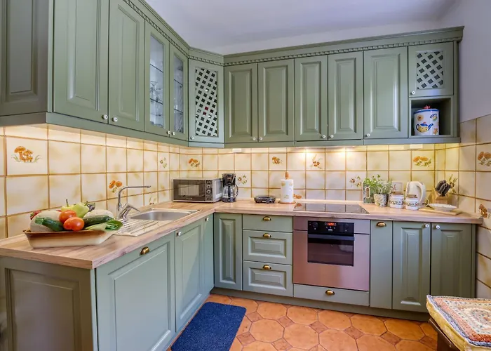 Valy By Interhome * Lovran